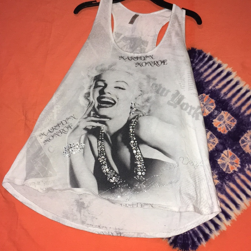 Marilyn Monroe shirt